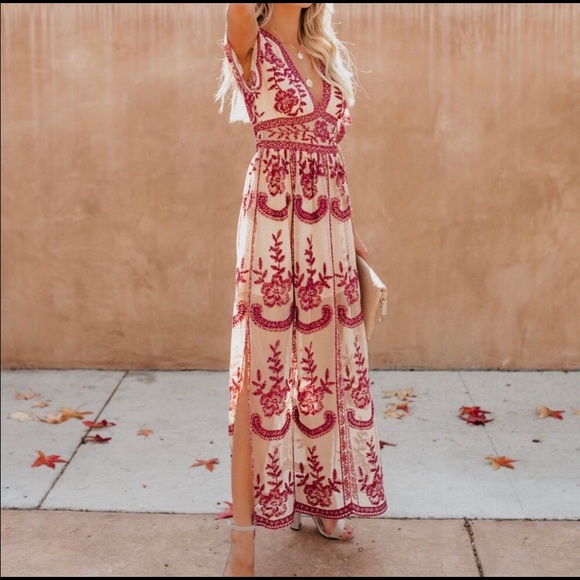 Honey Punch embroidered mesh maxi dress - Picture 2 of 6